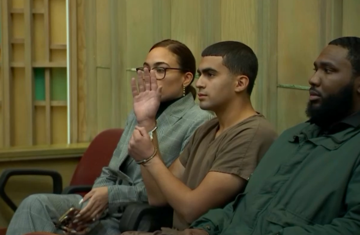 Derek Rosa pleads guilty to 2nd-degree murder in fatal stabbing of mom in Hialeah