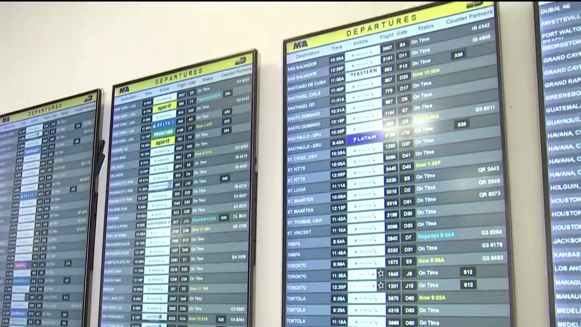 Flights resume across the Caribbean after Maduro's capture