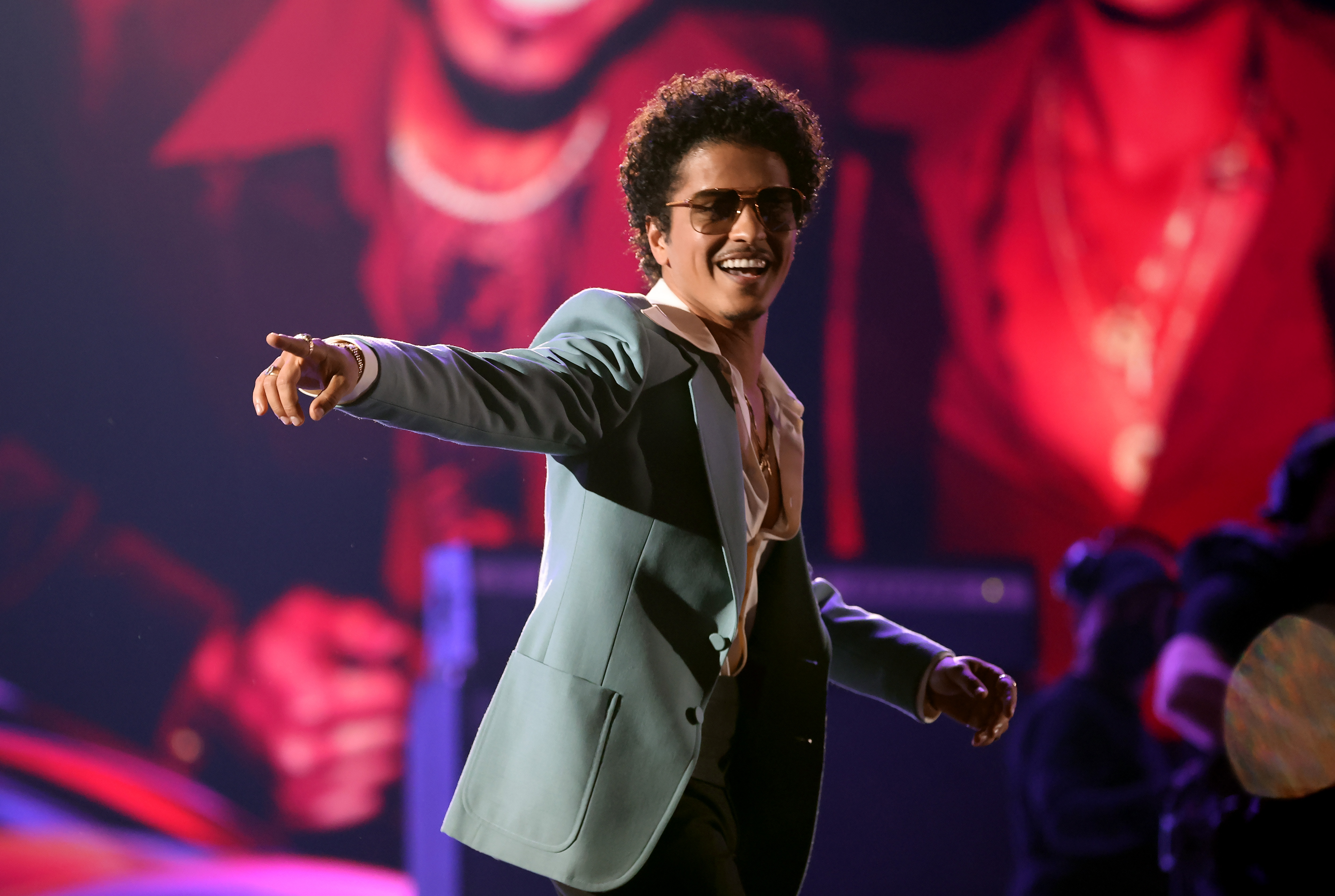 Bruno Mars' ‘The Romantic Tour' coming to Miami's Hard Rock Stadium in September