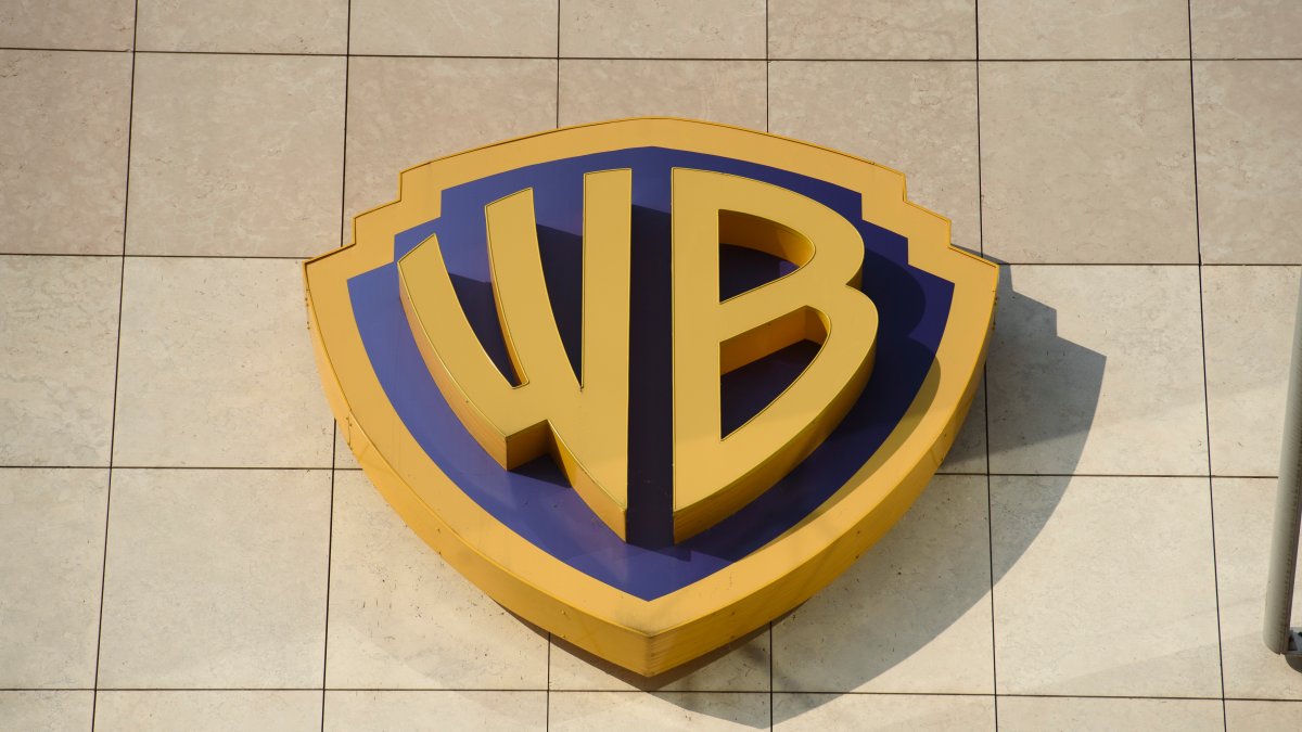 Warner Bros rejects Paramount takeover again and tells shareholders to stick with Netflix bid