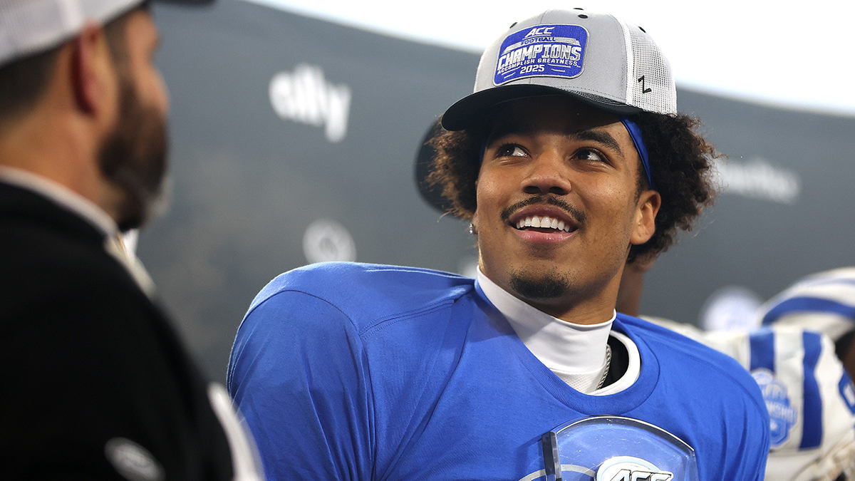 Duke and QB Darian Mensah reach transfer settlement, clearing his path to UM