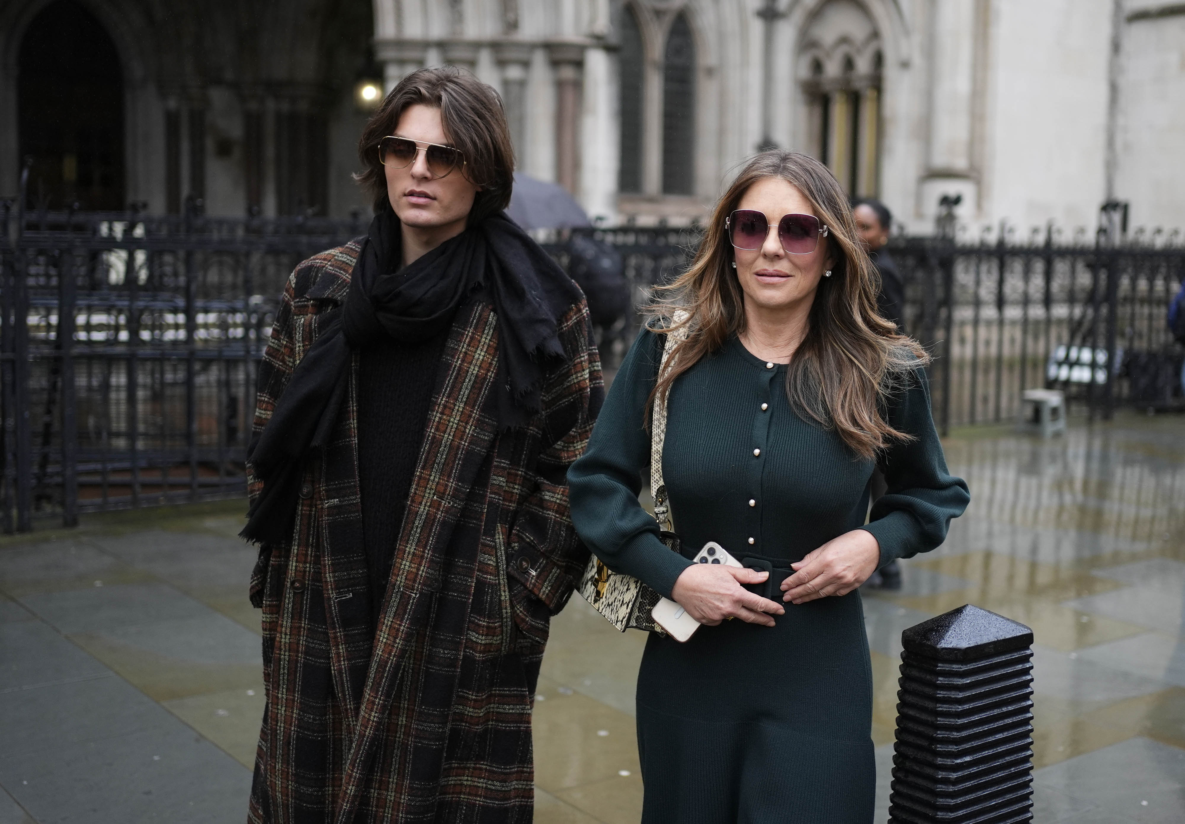 Elizabeth Hurley describes 'monstrous' privacy invasion by Daily Mail in British media hacking case
