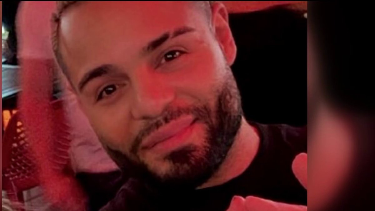 According to the Broward Sheriff's Office, a missing persons alert was issued on Saturday for 35-year-old Johnathan Scibica after he was seen leaving Cheers Bar...