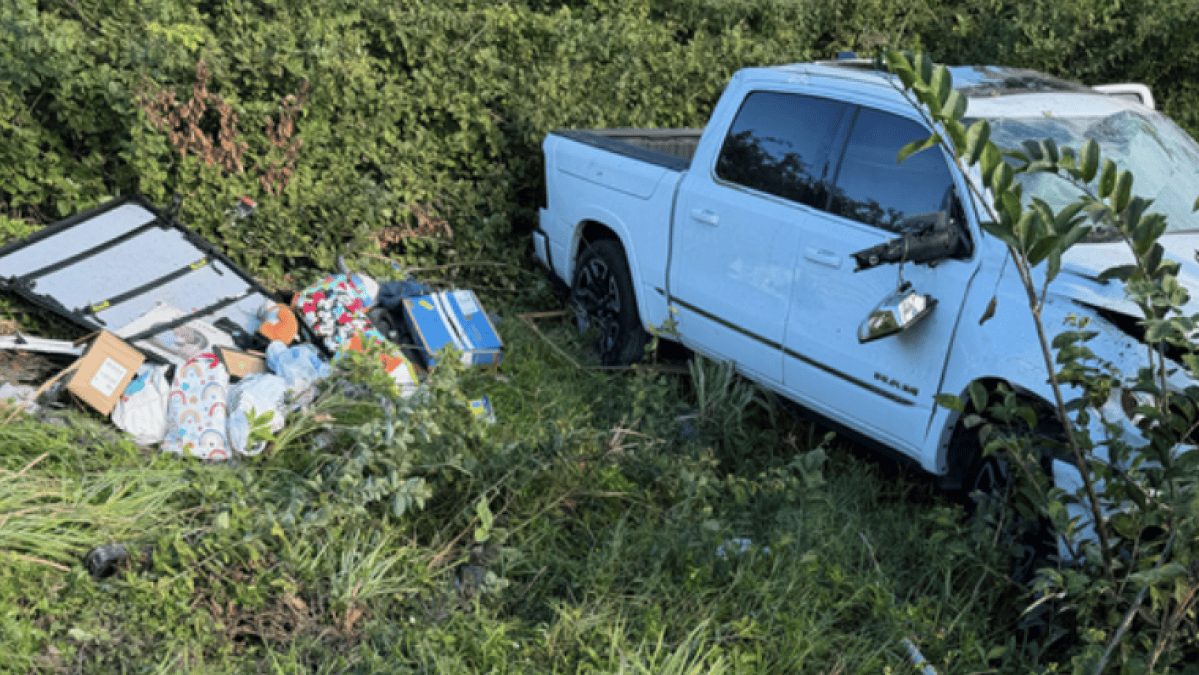 4 hospitalized after crash in Oakland Park – NBC 6 South Florida