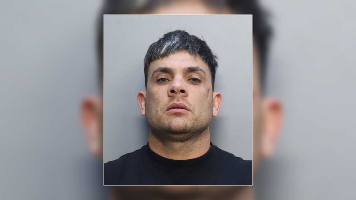 Man arrested after smashing slot machines at Hialeah business with ...