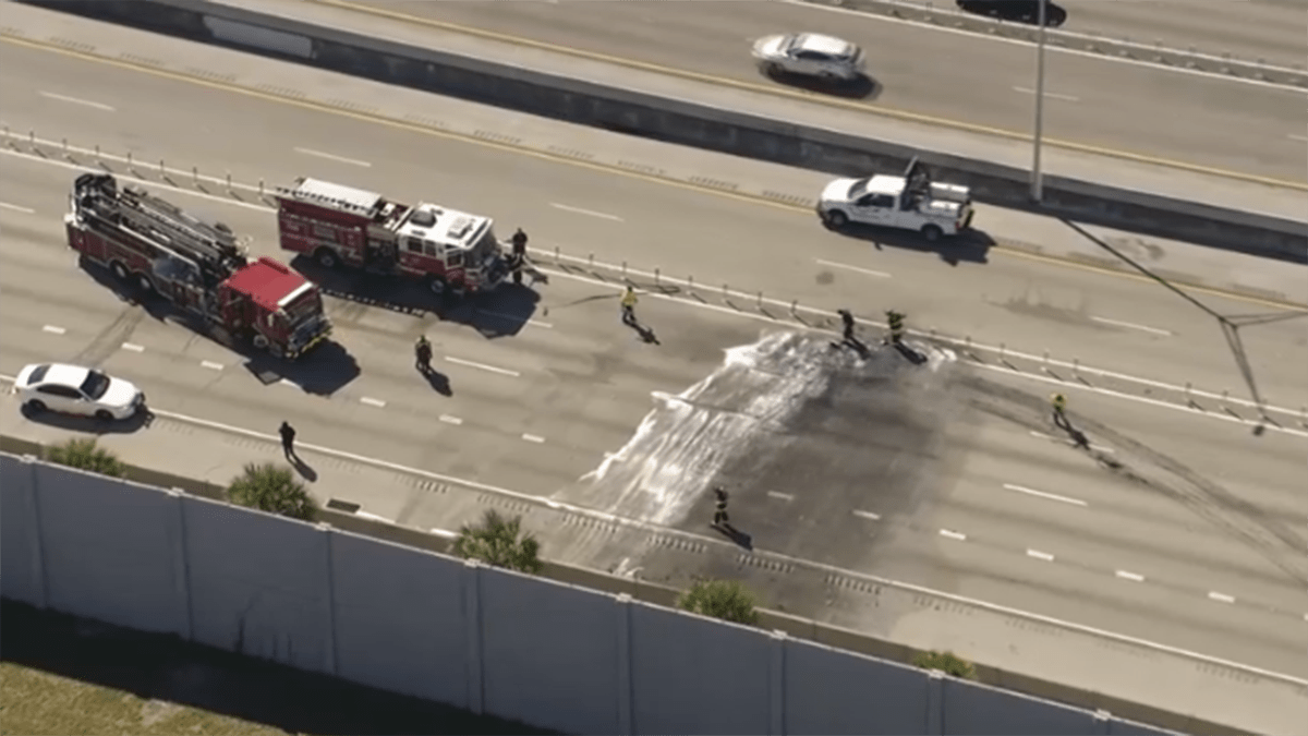 Car fire closes stretch of I-95 in Pompano Beach