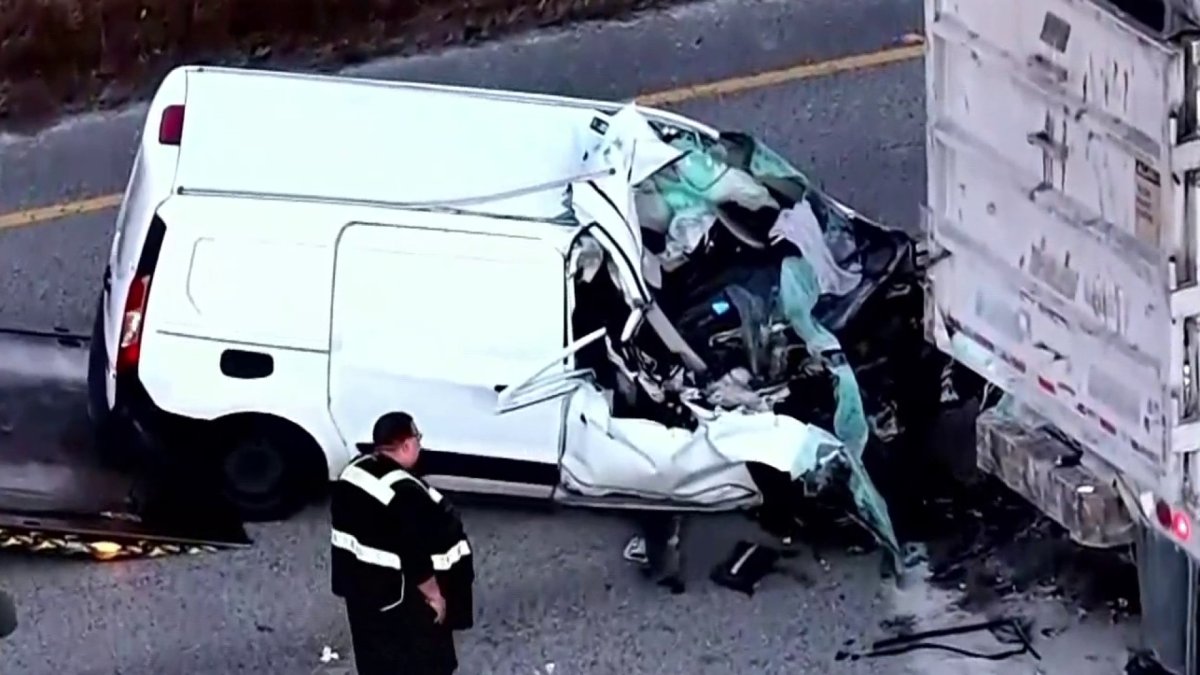 Person airlifted to hospital in critical condition after crash on U.S. 27 in Weston