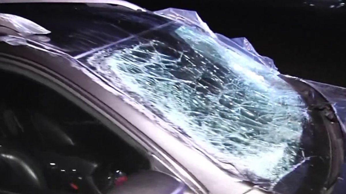 A Broward sheriff's deputy and two other people were hurt in a major crash near Northwest 31st Avenue and West Prospect Road.