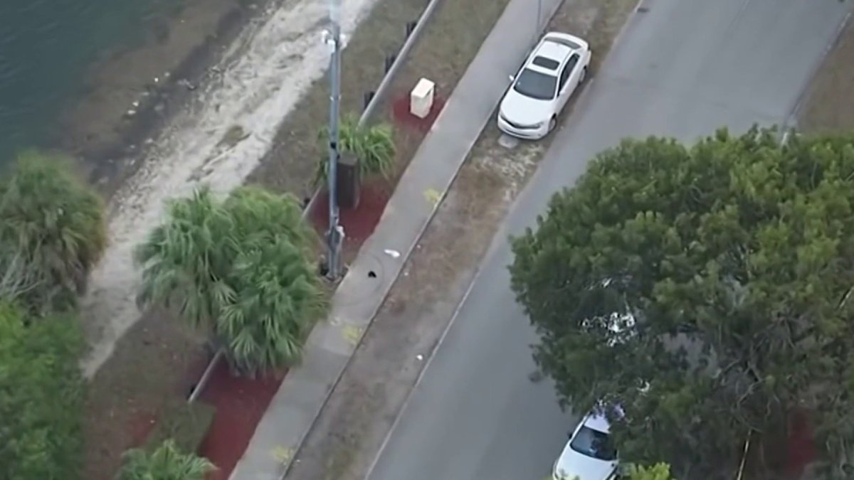 15-year-old hospitalized after being shot multiple times in SW Miami ...
