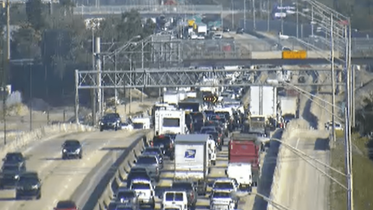 1 dead after multi-vehicle crash on Florida's Turnpike in Hollywood: Fire Rescue