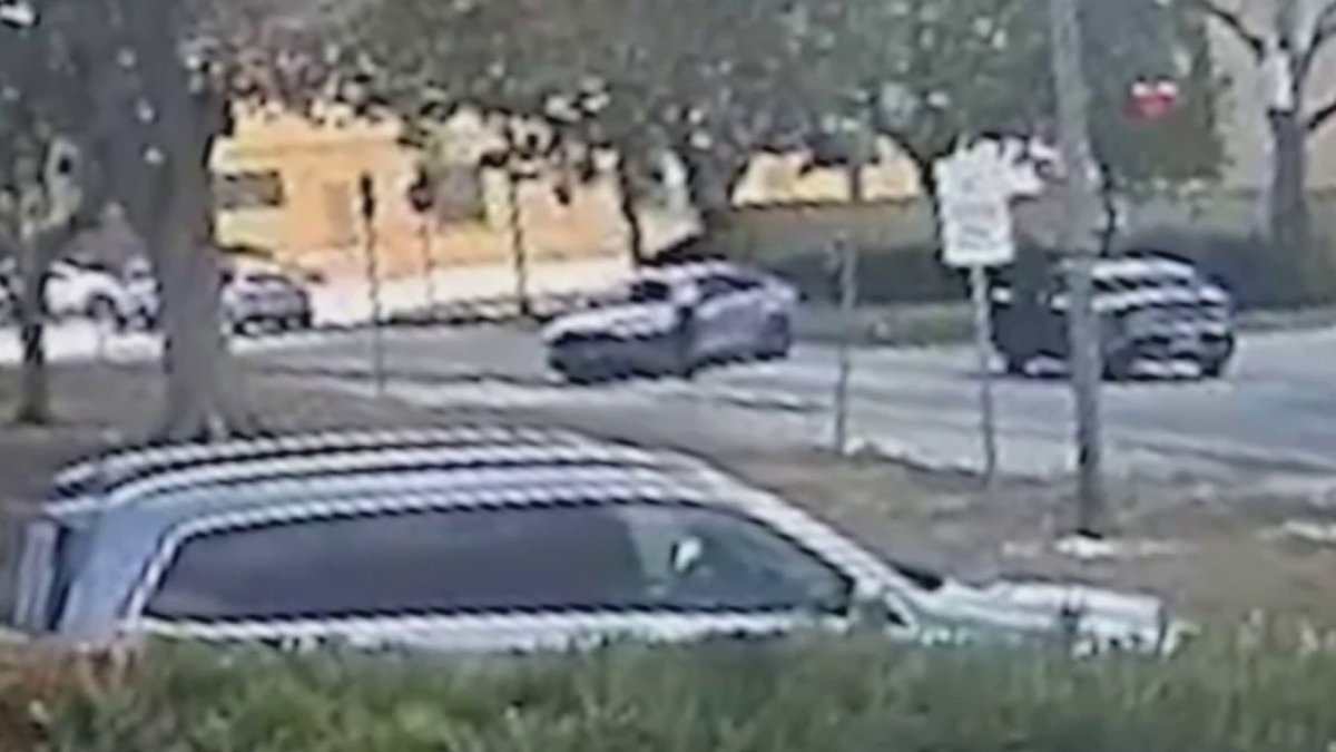 Armed suspect fatally shot by 3 officers in Fort Lauderdale ID’d – NBC ...