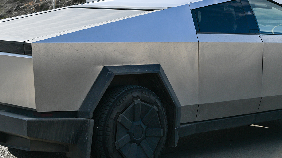 Miami Cybertruck driver arrested in high-speed DUI crash that killed woman: Sheriff