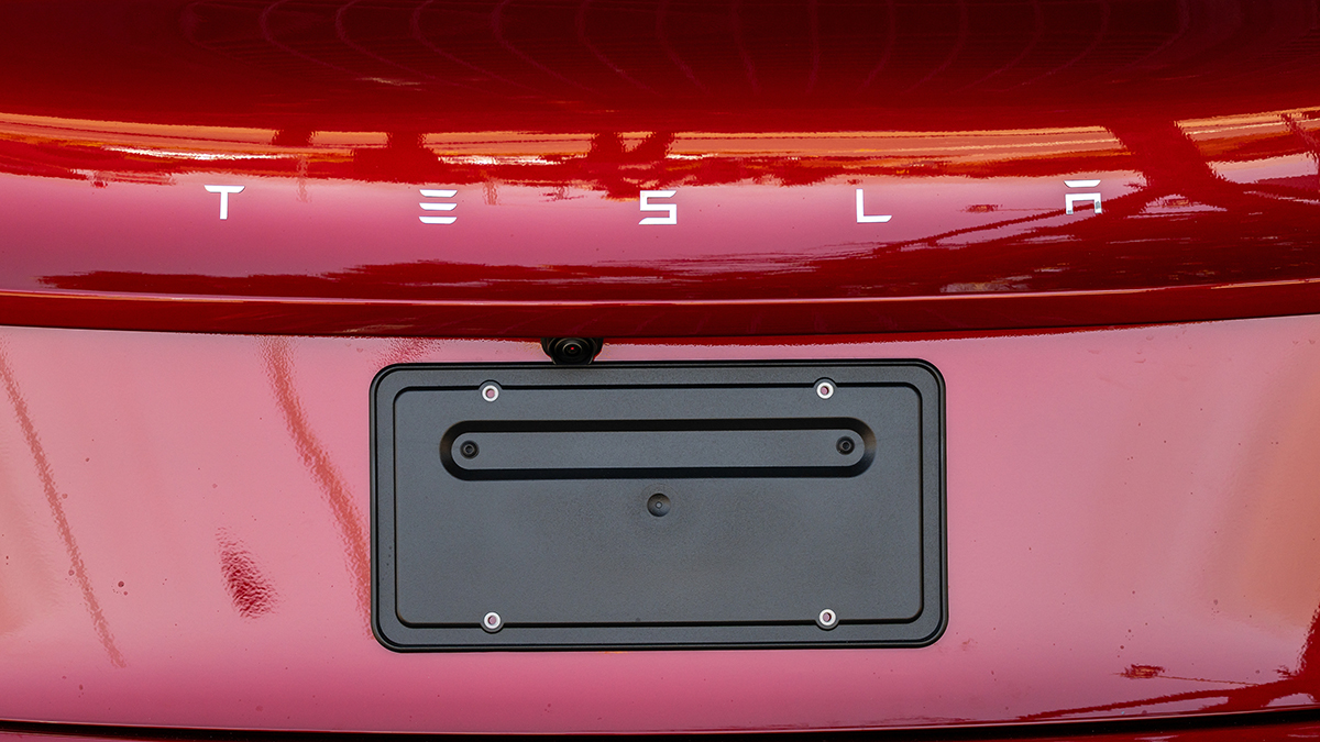 Woman linked to Chinese crime organization arrested in South Florida Tesla fraud: Cops