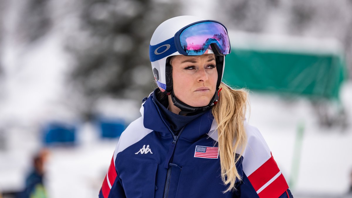 Lindsey Vonn's dog died one day after Olympic crash: 'Incredibly hard few days'