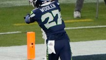 Mack Hollins #13 of the New England Patriots catches a pass for a touchdown