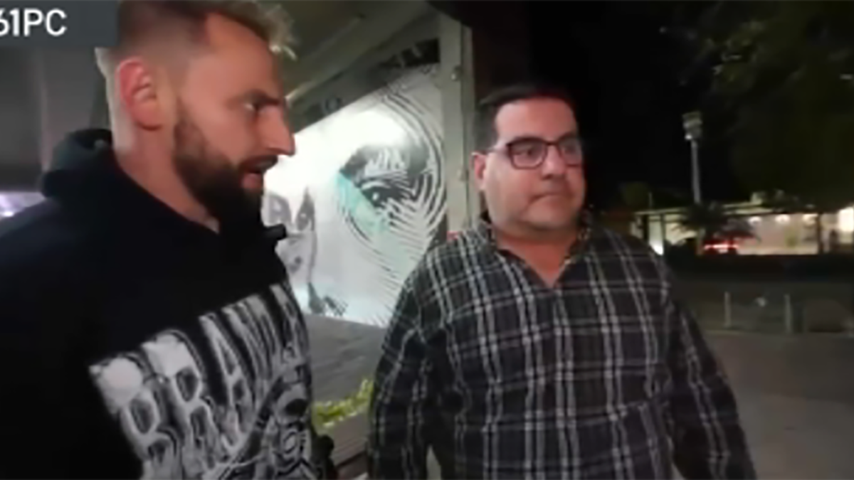 Video shows Miami-Dade deputy confronted by predator catching group in Delray Beach