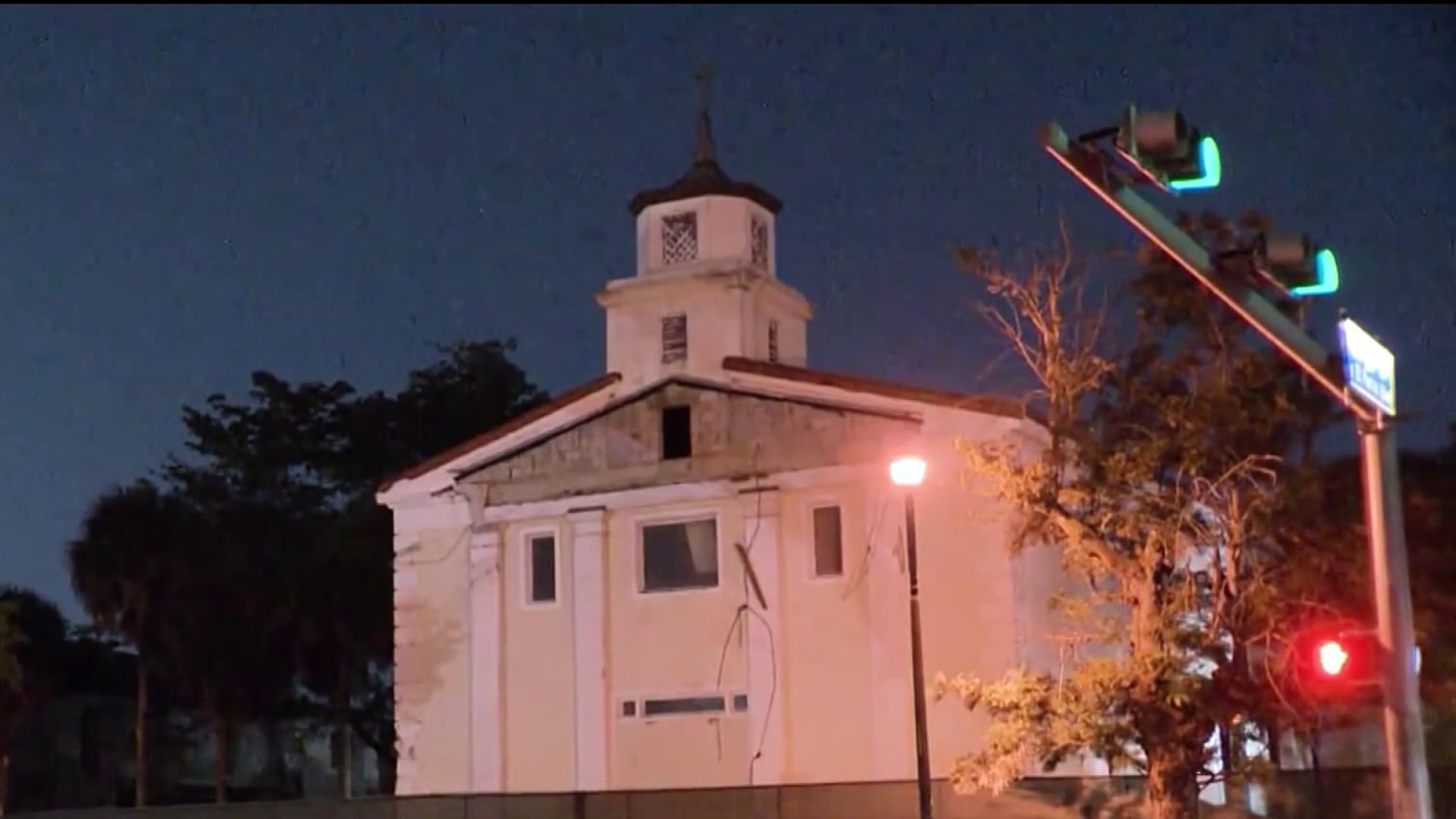 Plan backed by WeWork founder to build school in El Portal met with backlash