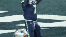 Seattle Seahawks linebacker Uchenna Nwosu (7) celebrates