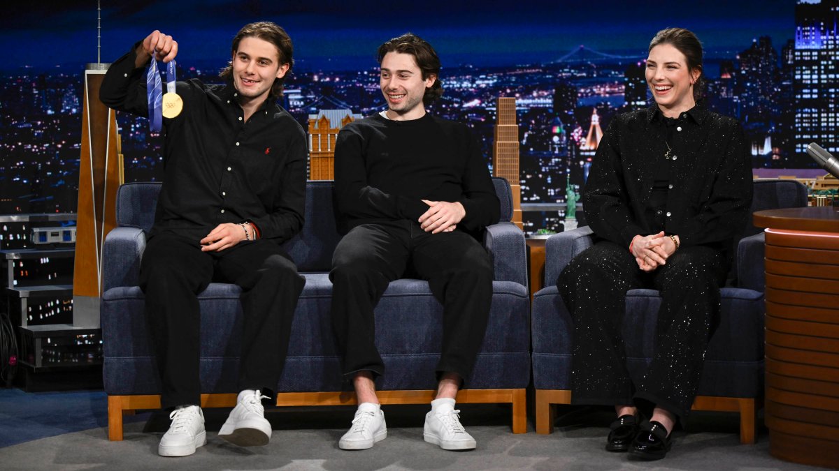 USA Hockey stars recall Olympic experience and painful injuries on 'Tonight Show'