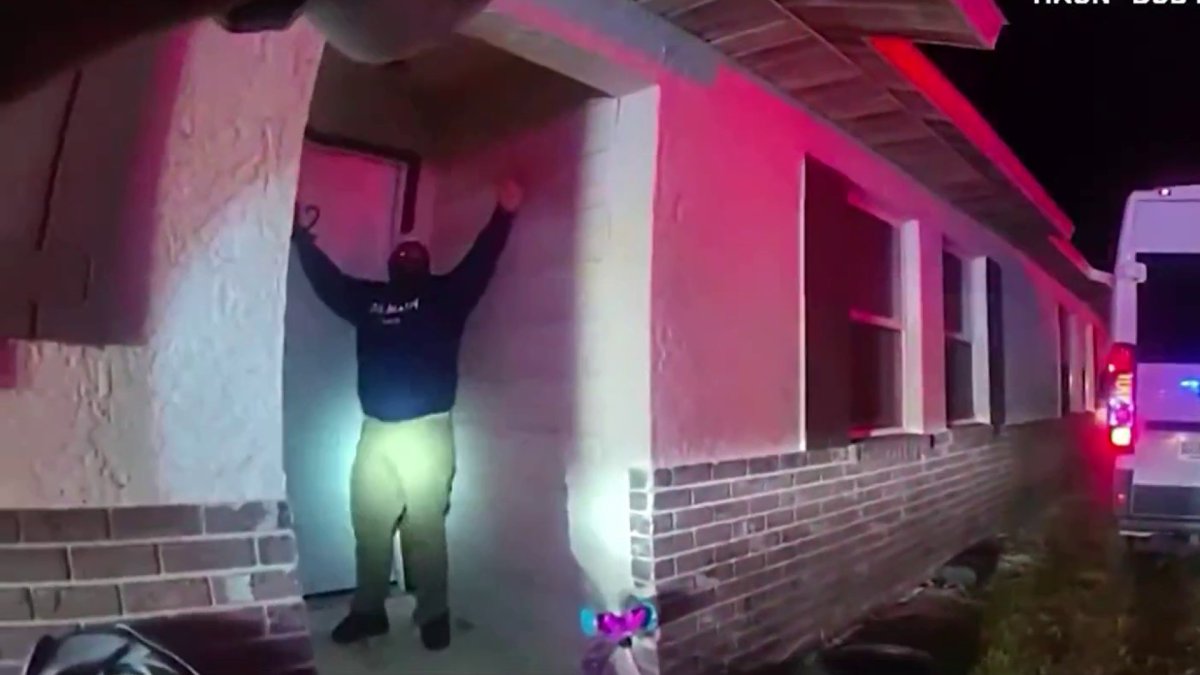 Video shows arrest of man suspected in two fatal shootings in Miami ...