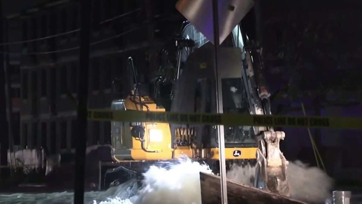 Construction worker fights for his life after water main break floods Miami-Dade tunnel