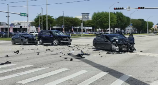 8 hospitalized after vehicle collision in SW Miami-Dade, FHP says