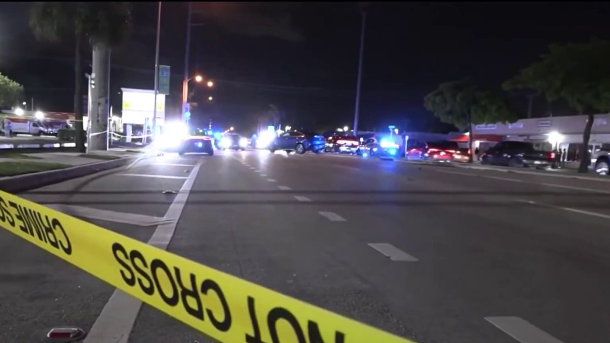Driver arrested after troopers do PIT maneuver on fleeing SUV in Miami ...
