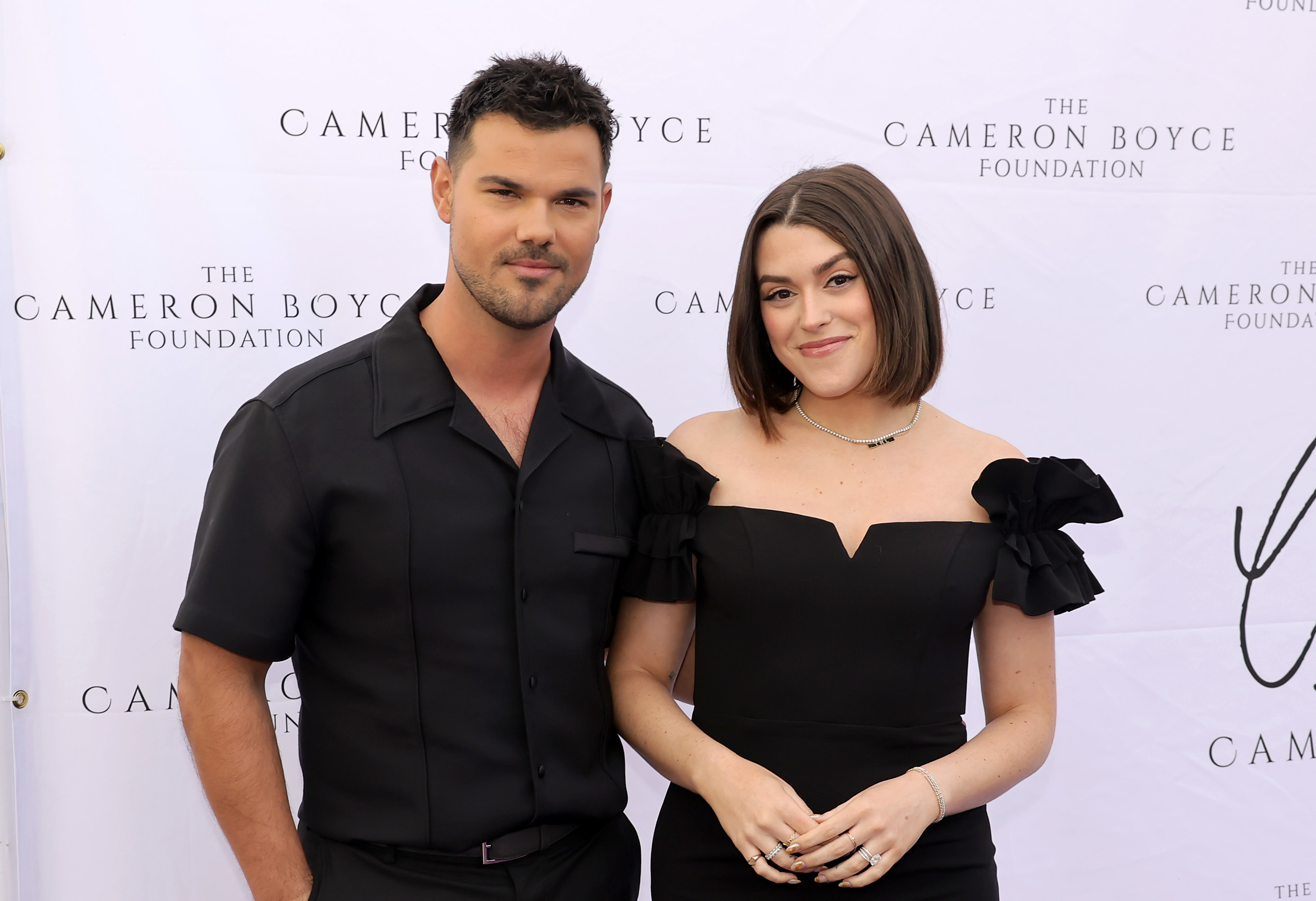 Taylor Lautner and wife Tay announce they're expecting their 1st child