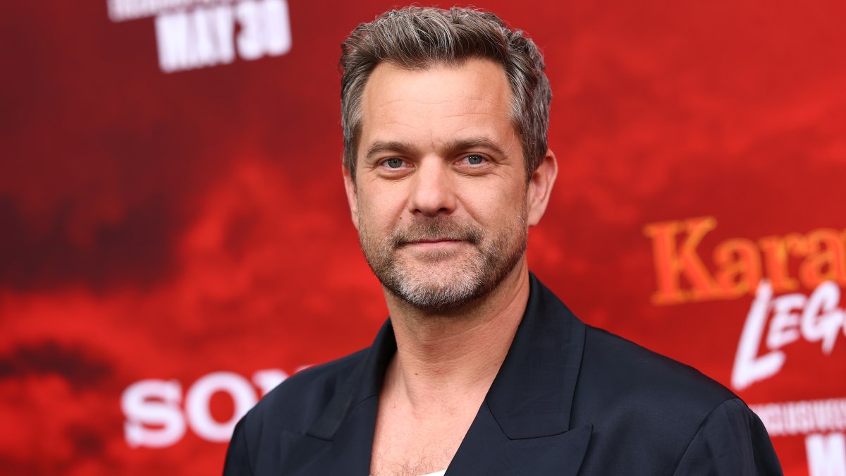 Joshua Jackson makes first comments on James Van Der Beek’s death on TODAY