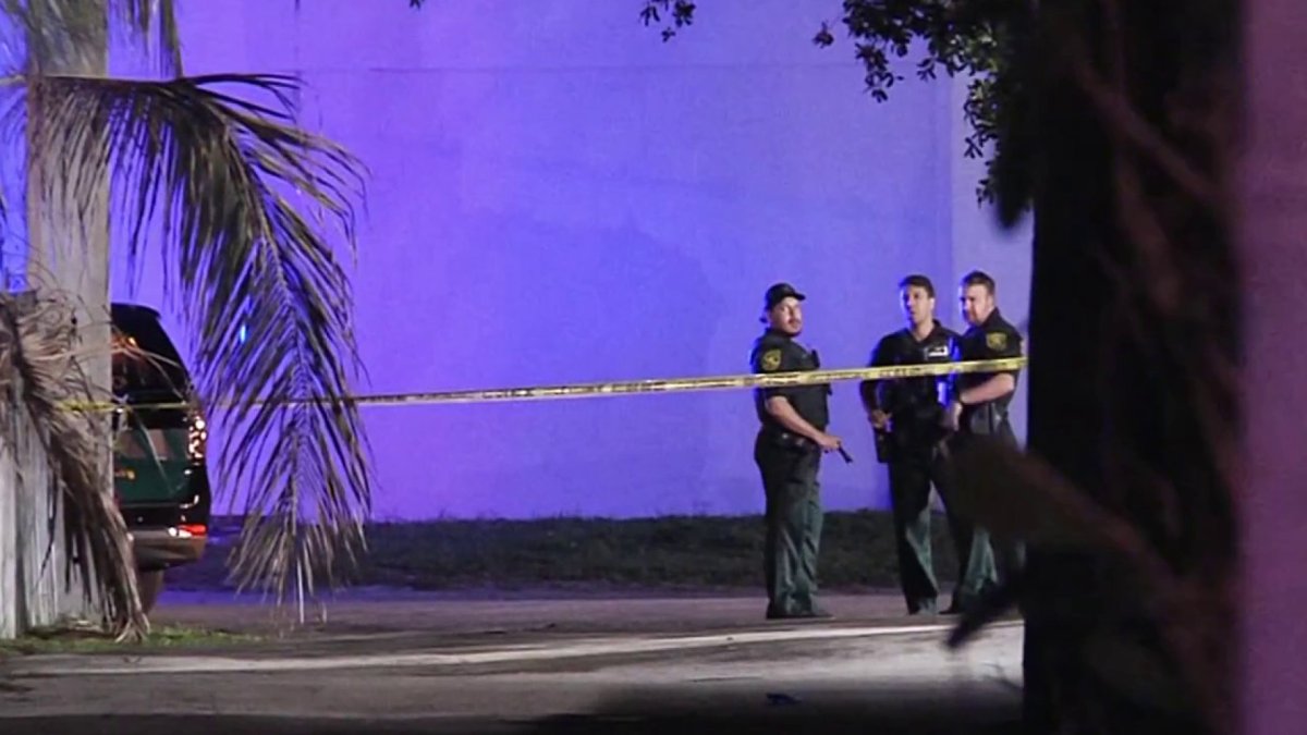 Man arrested in domestic-related stabbing of woman in Deerfield Beach, BSO says