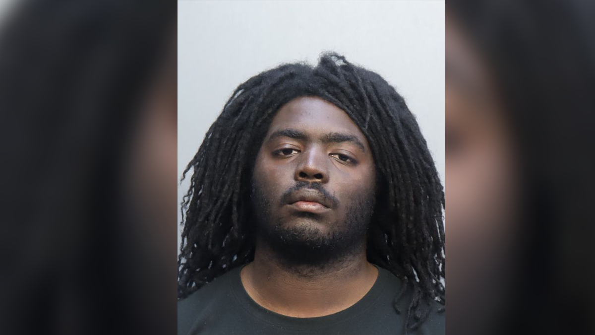 Man accused of leaving loaded gun at MDC bathroom in Homestead ...