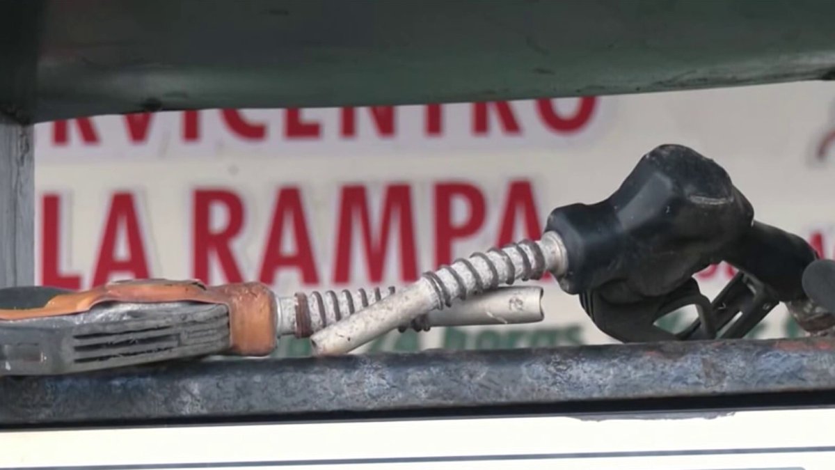 Fidel Castro's grandson criticizes Cuban government as Russian oil tanker arrives on the island