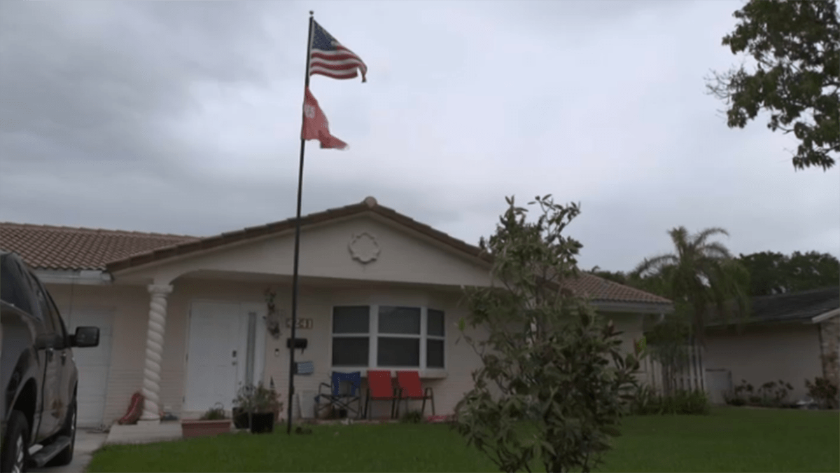 BSO Fire Rescue lieutenant and wife accused of locking 12-year-old in room for years