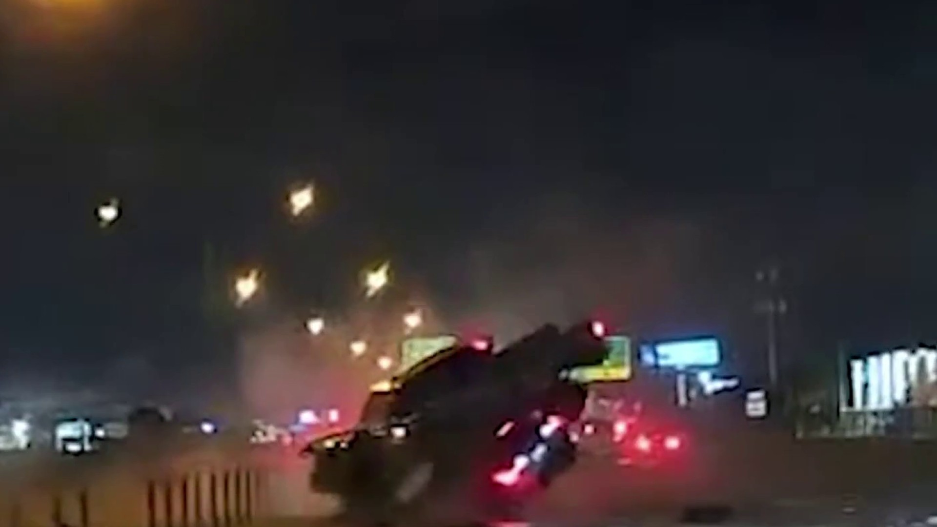 Video shows driver crashing car on Palmetto Expressway