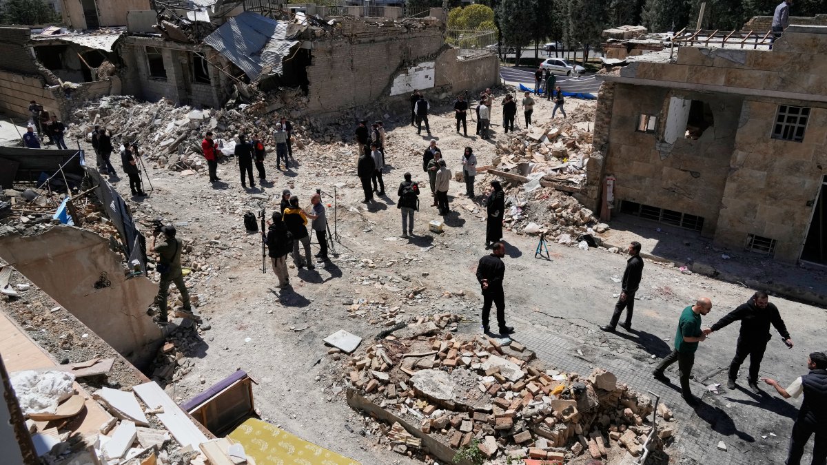 Live updates: U.S. fighter jet shot down in Iran, search and rescue mission underway