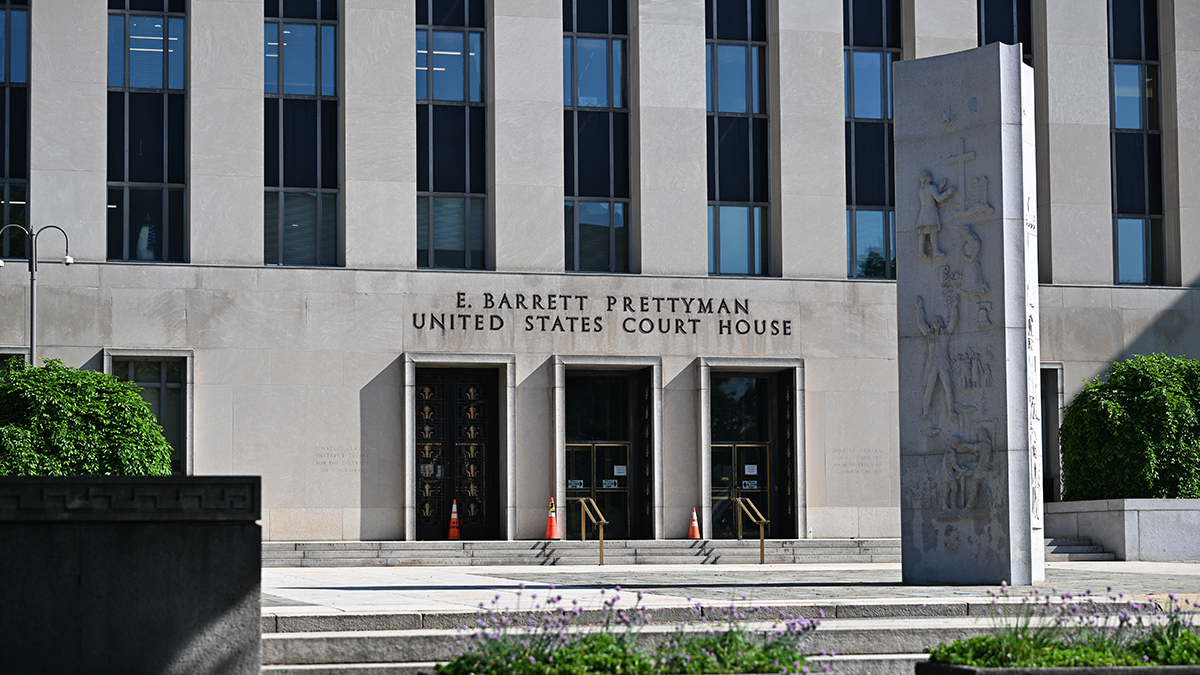 Suspected Correspondents' Dinner shooter making 1st court appearance  