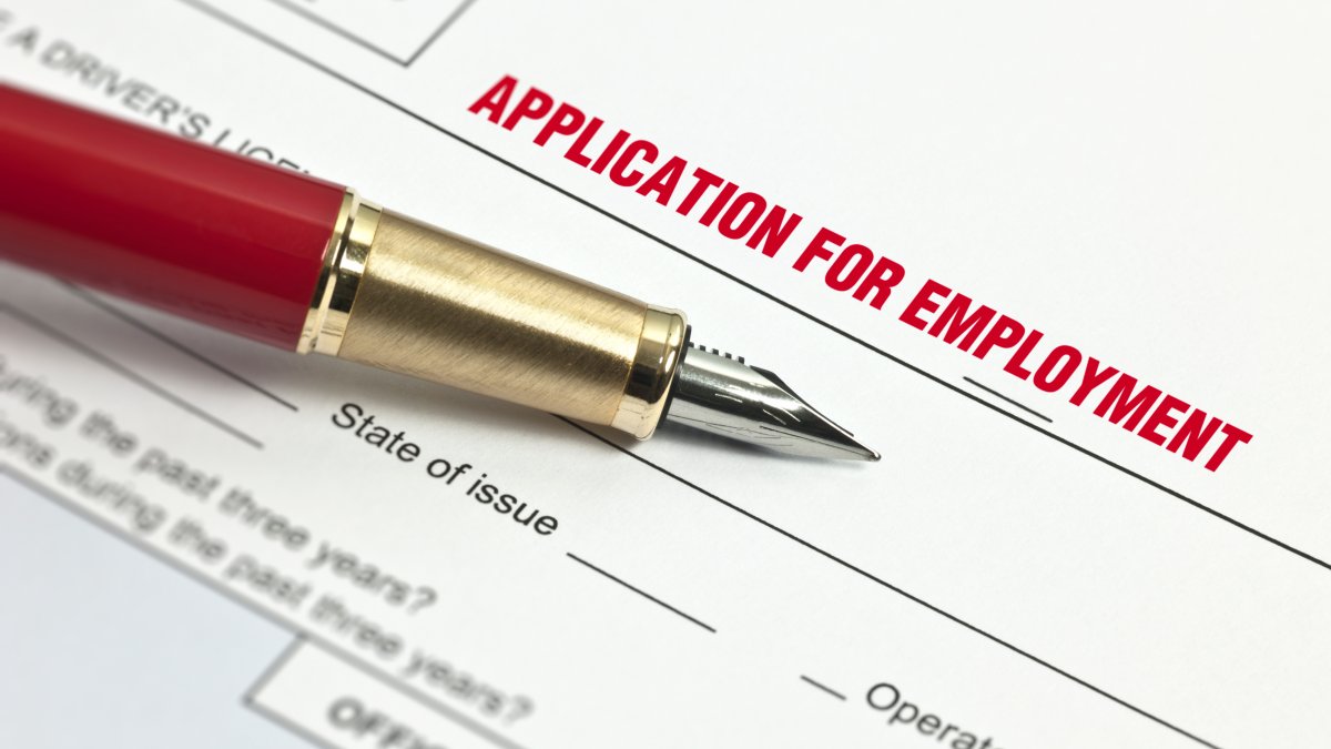 Business owner slams this 'embarrassing' summer job trend — and he’s calling out parents