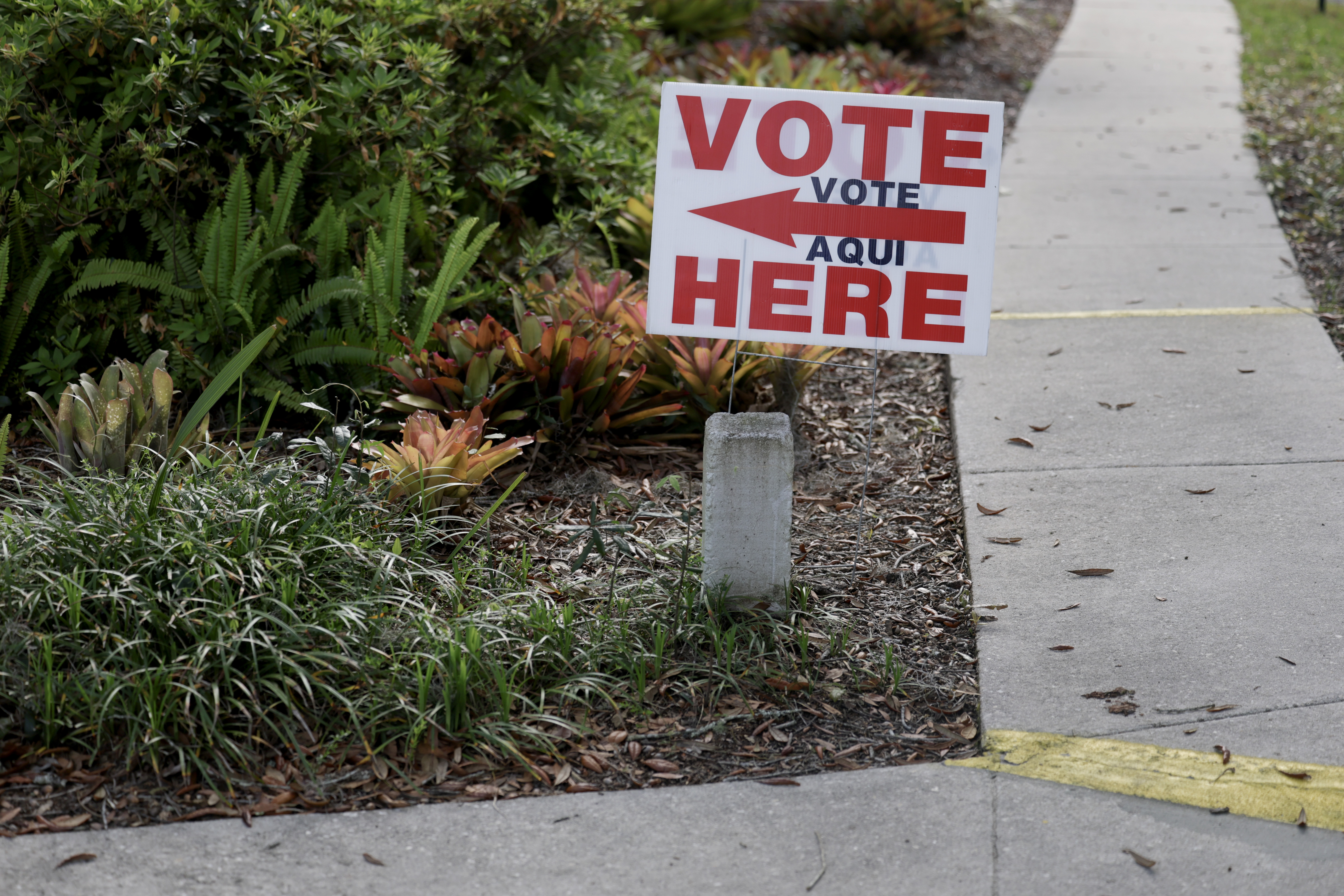 Is Florida's mid-decade redistricting plan ‘illegal,' as some Democrats say?