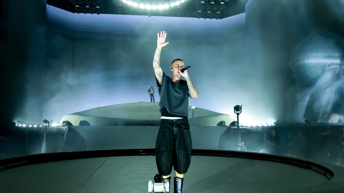 YouTube clips and a bare stage: How Justin Bieber captivated Coachella —and the internet