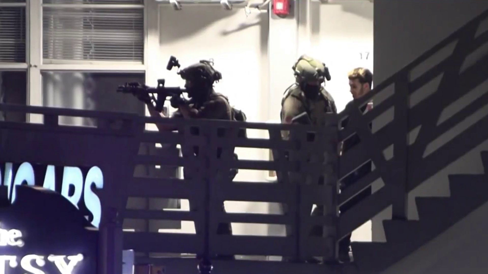 SWAT responds after driver forced to take men to Miami Beach at gunpoint, cops say