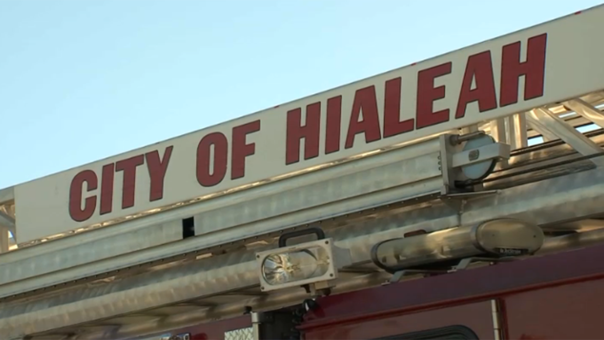 Motorcycle rider airlifted to hospital after crash in Hialeah, officials say