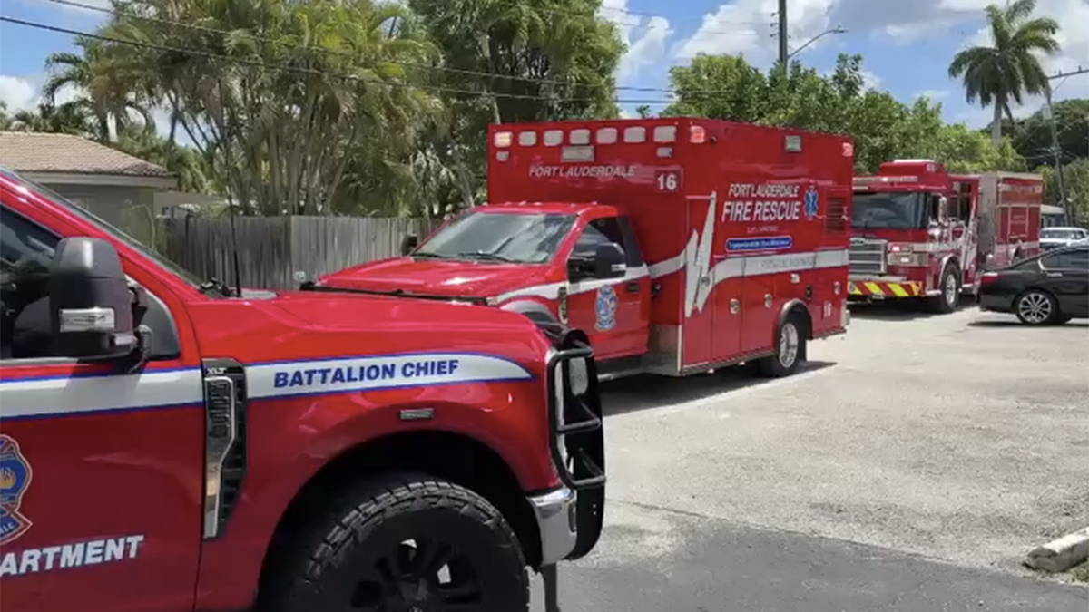 Landscaper rushed to hospital after hitting live wire in Fort ...