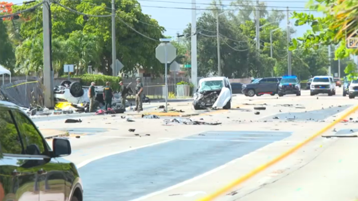 1 dead, 3 hospitalized after crash in Deerfield Beach, BSO says – NBC 6 ...