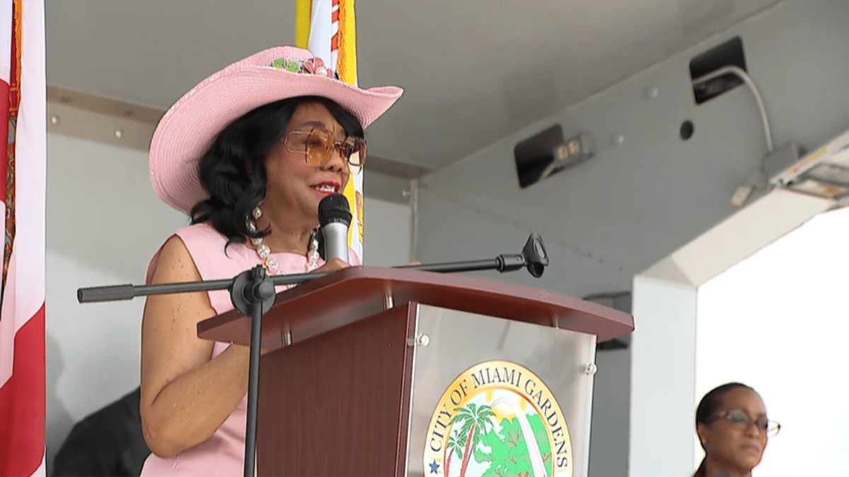 WATCH LIVE: Congresswoman Frederica Wilson expected to make important announcement