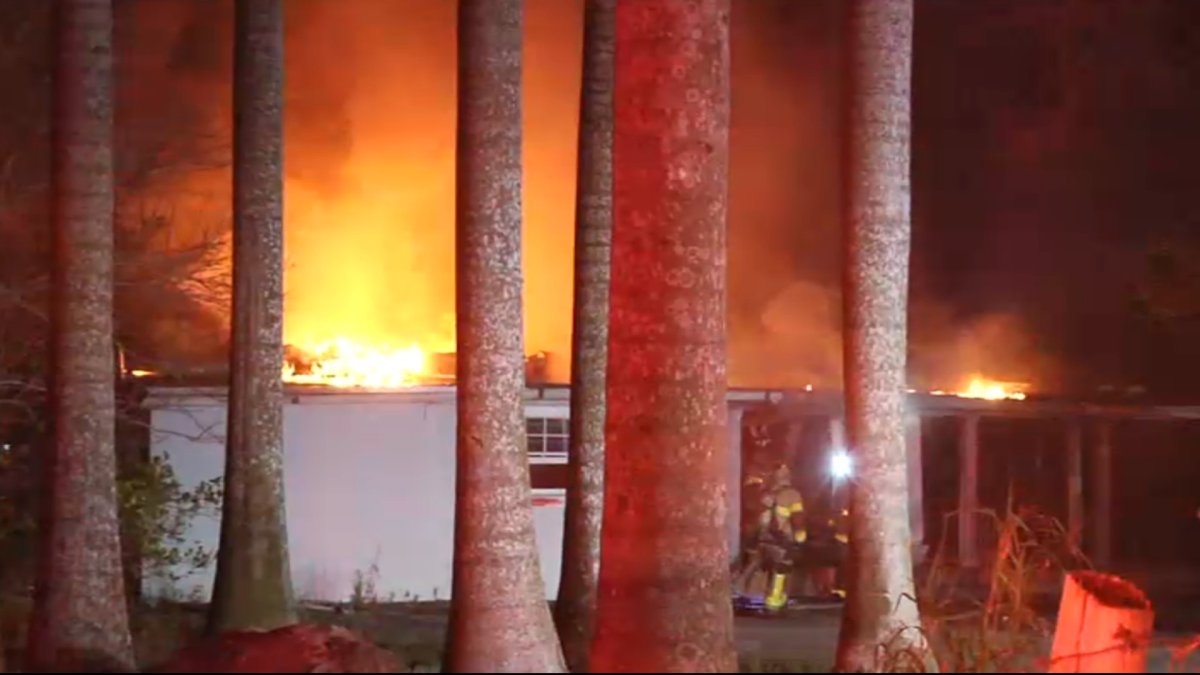 Overnight fire destroys Southwest Miami-Dade home – NBC 6 South Florida