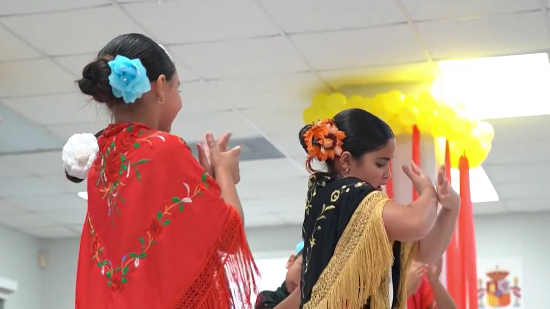 Immersive pilot program at Miami-Dade school helps students learn Spanish through art
