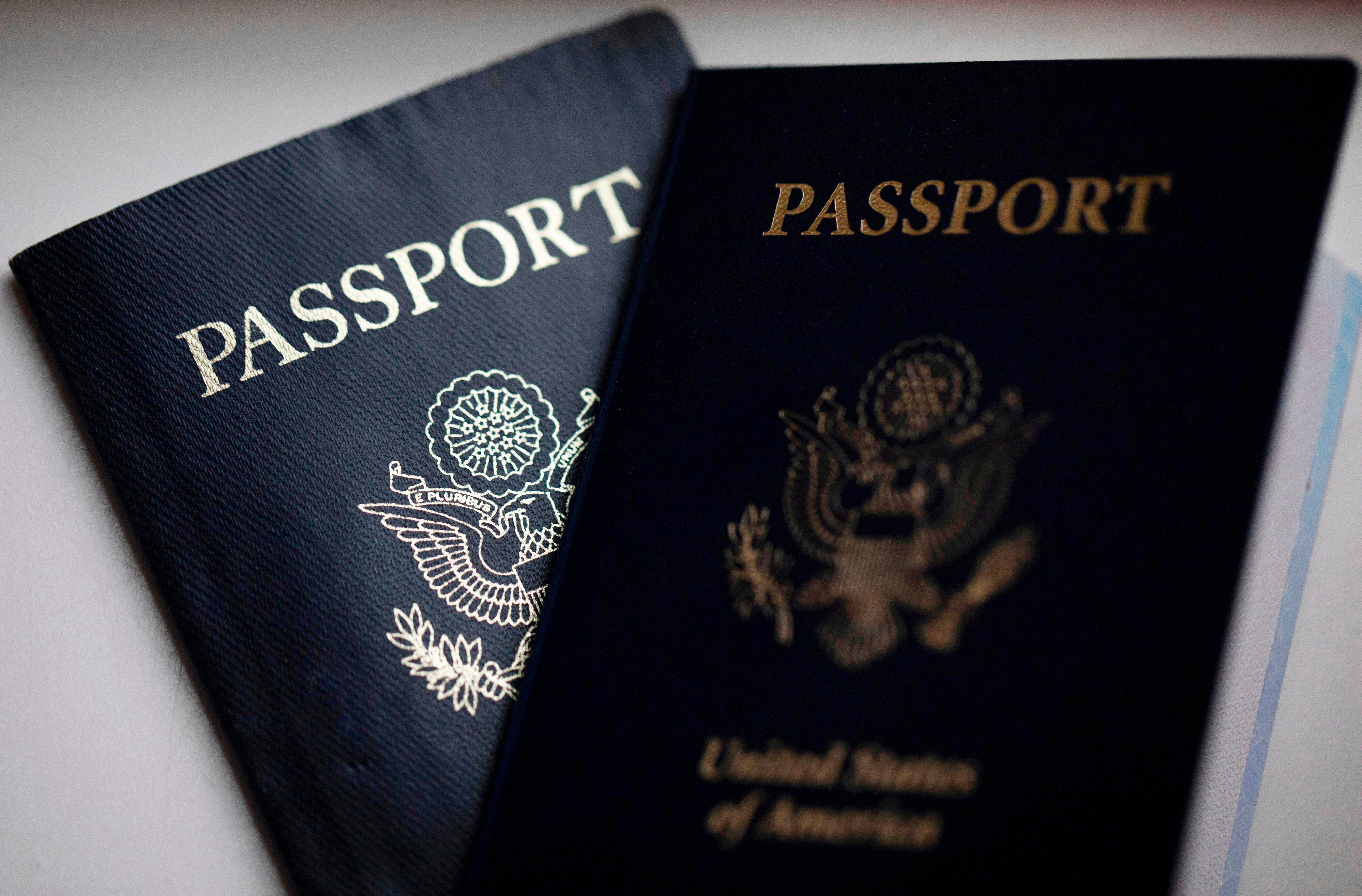 U.S. to start revoking passports for thousands who owe child support, AP learns