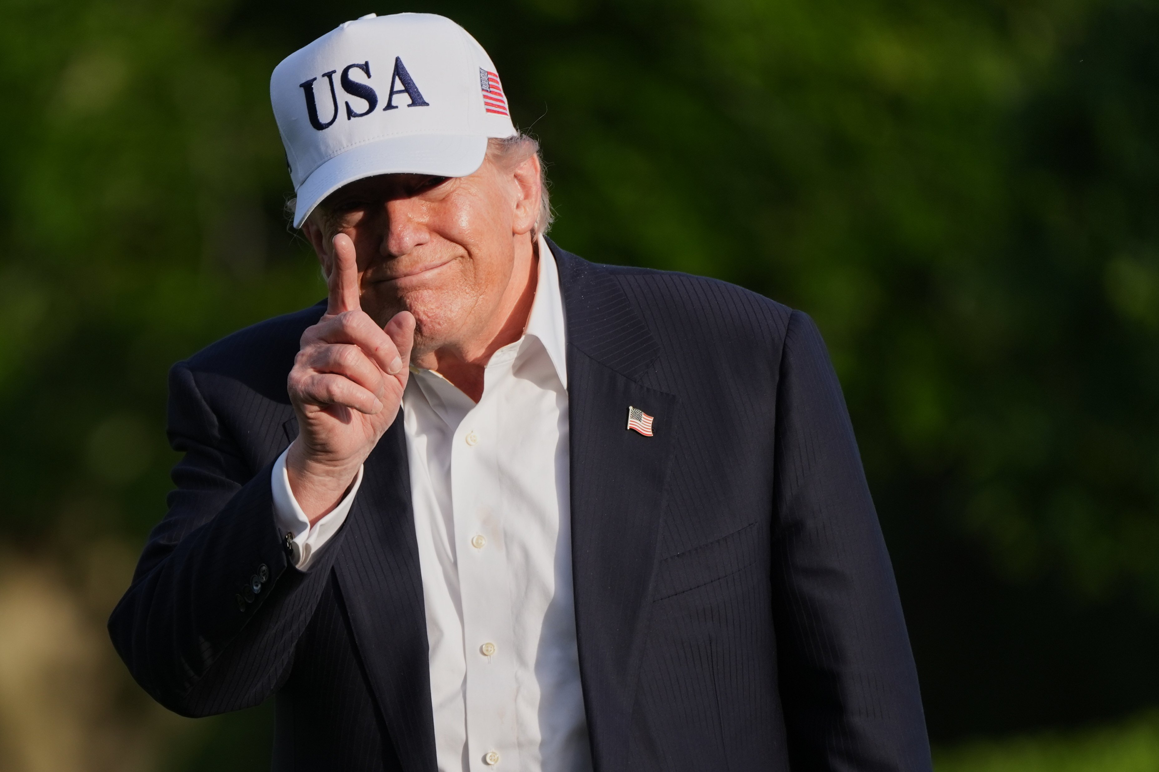 Justice Department announces a $1.7B fund to compensate Trump allies in a deal to drop IRS suit