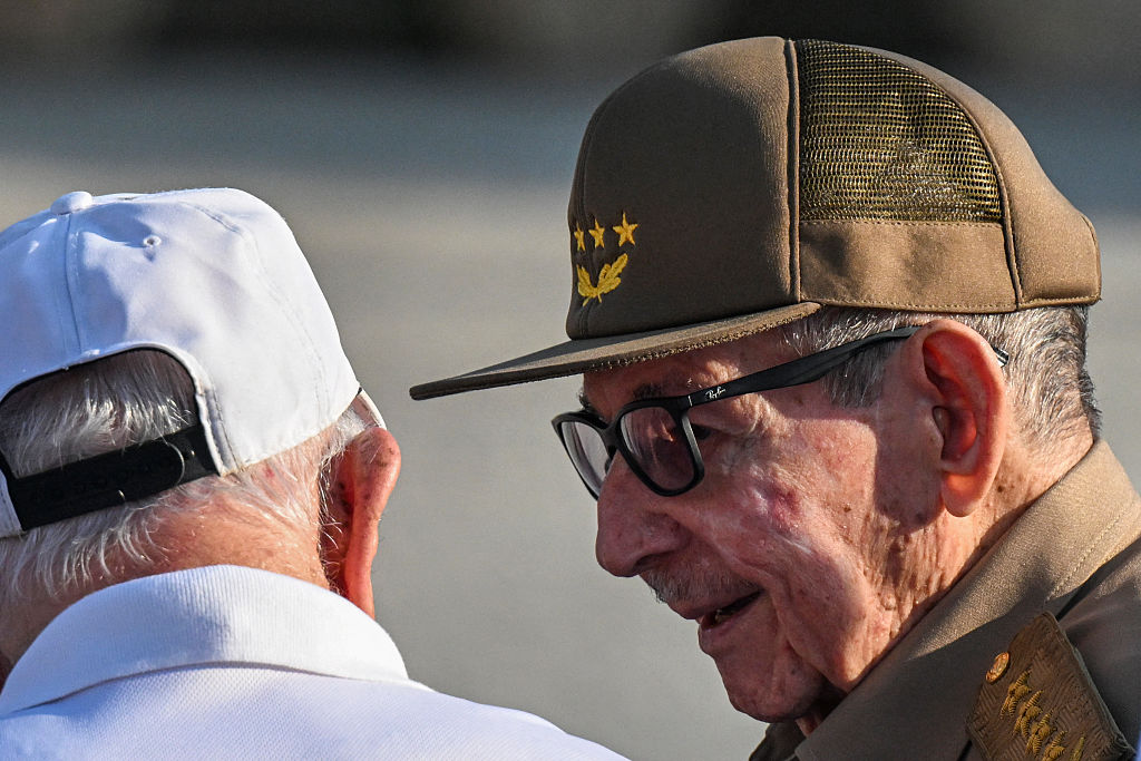 Live updates: Lawmakers expected to announce indictment of Raúl Castro