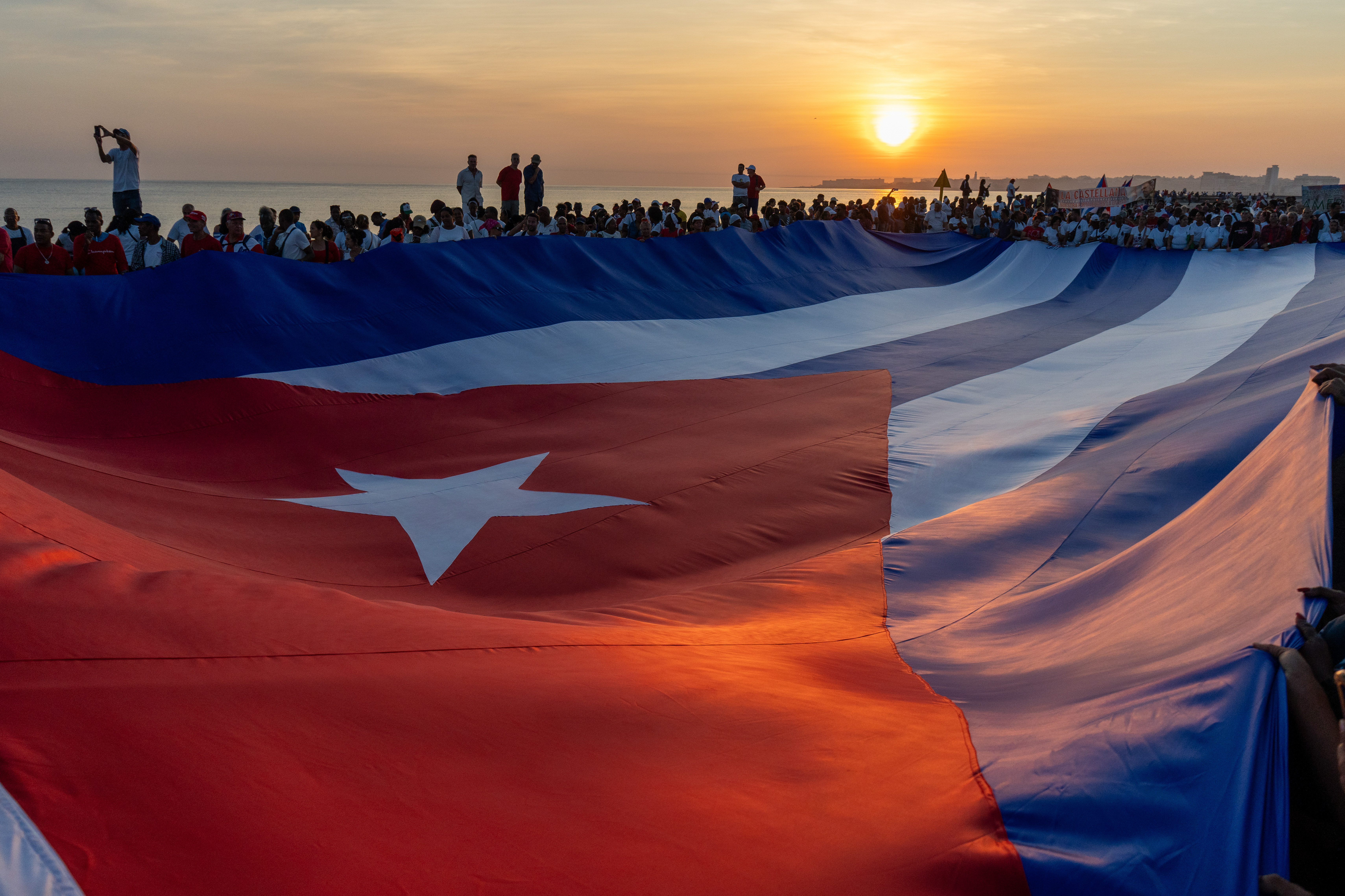 U.S. imposes broad new sanctions on Cuba, targeting government ties and key sectors